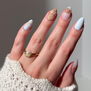 Glamnetic Press On Nails – Short Almond, Glossy Fake Nails 30 Pc Full Kit(1I – Sea Star)