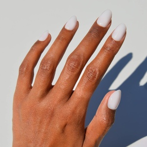 Glamnetic Press On Nails – Short Round, Glossy Fake Nails 30 Pc Full Kit(4E – Clean Girl)